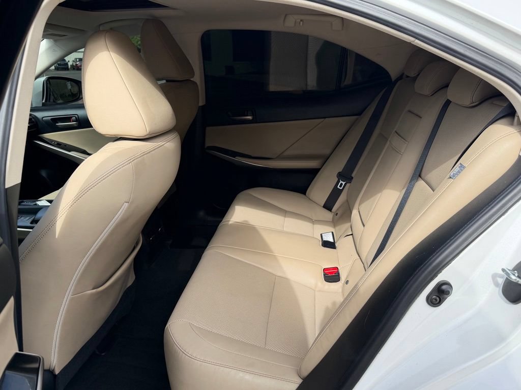 Used 2019 Lexus IS 300 w/ Premium Package RWD image 40