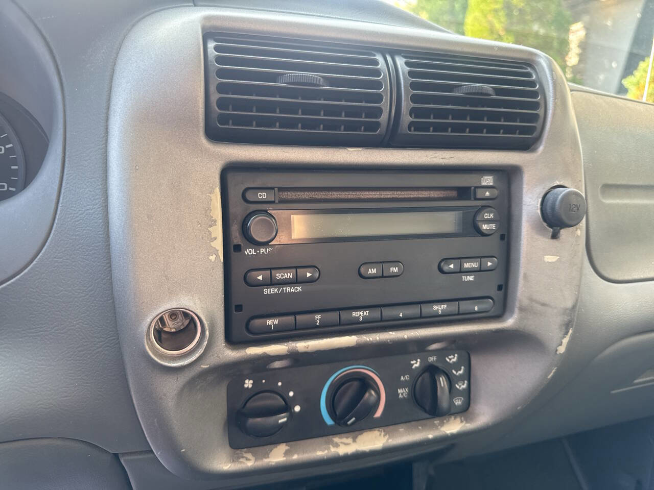 Used 2004 Ford Ranger XLT RWD image 15