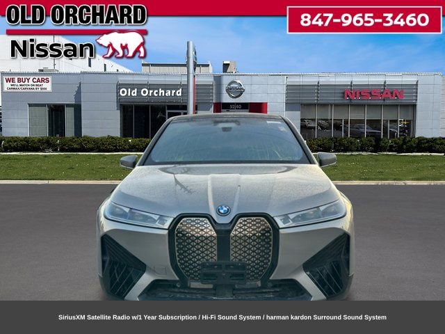 Used 2023 BMW iX xDrive50 w/ Ultimate Package 2 AWD/4WD image 2