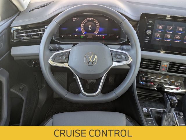 Used 2026 Volkswagen Jetta SE image 18