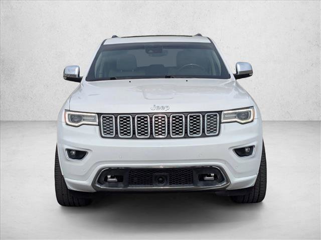 Used 2017 Jeep Grand Cherokee Overland w/ Jeep Active Safety Group AWD/4WD image 2