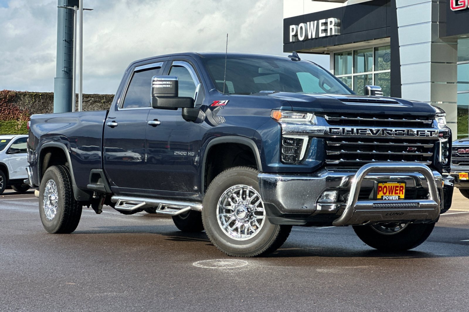 Used 2021 Chevrolet Silverado 2500 LTZ w/ LTZ Convenience Package image 2