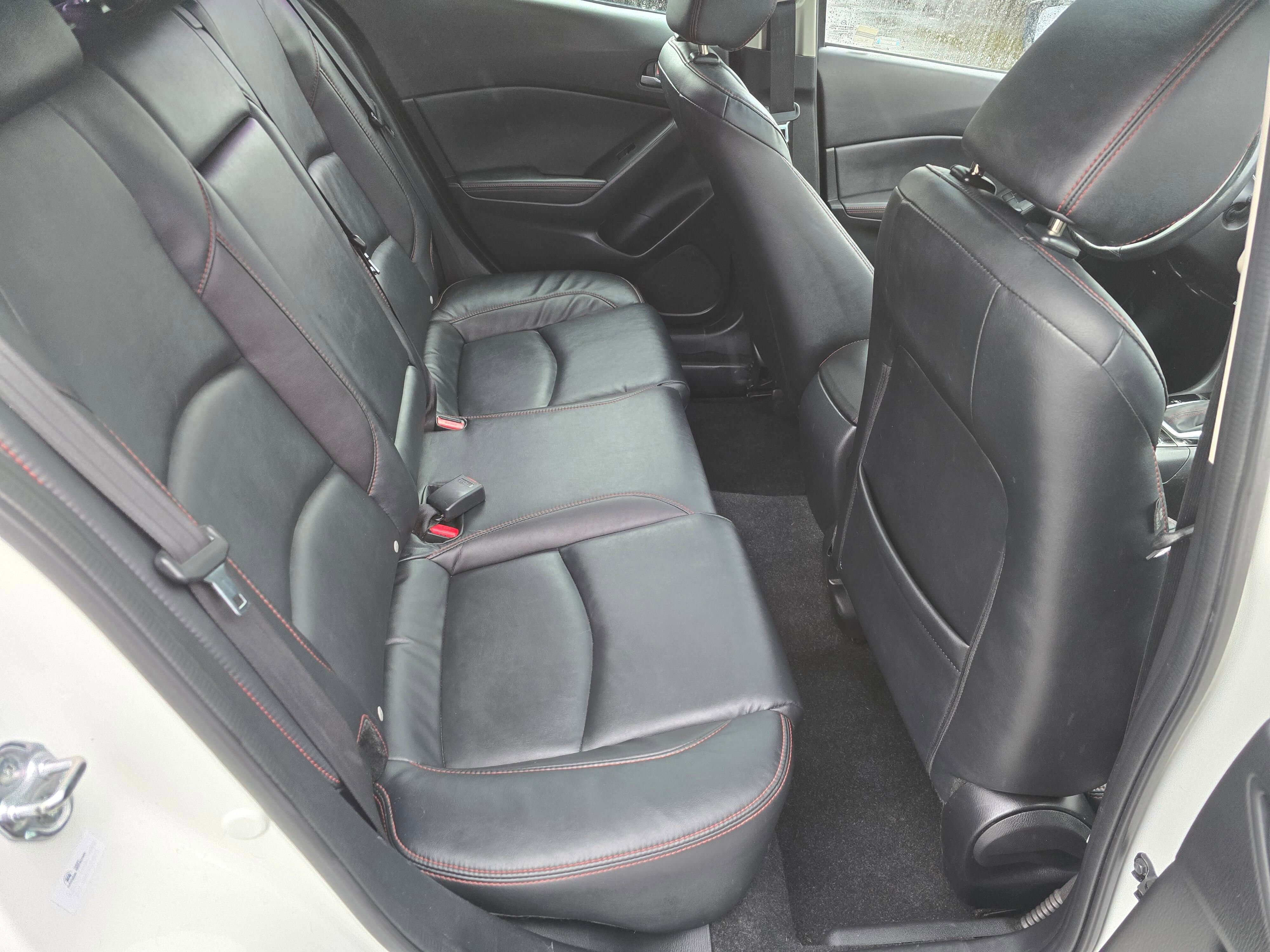 Used 2016 MAZDA MAZDA3 s Touring image 30