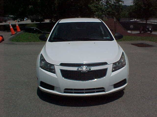 Used 2014 Chevrolet Cruze LS FWD image 23