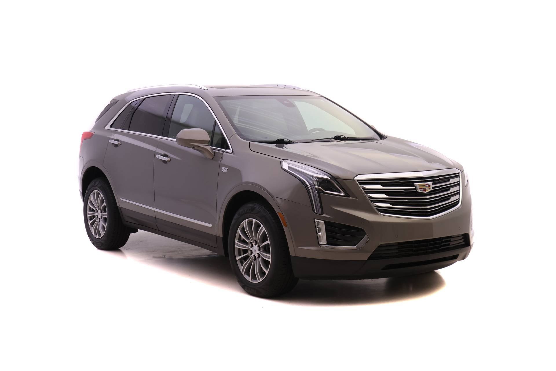 Used 2019 Cadillac XT5 Luxury image 2