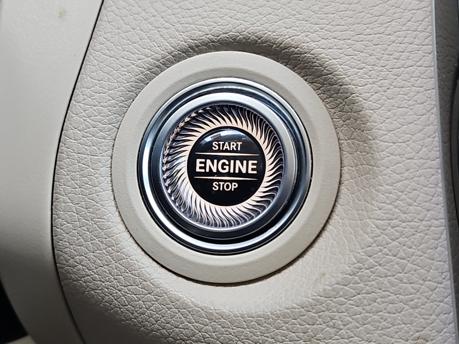 Certified 2020 Mercedes-Benz GLC 300 image 20