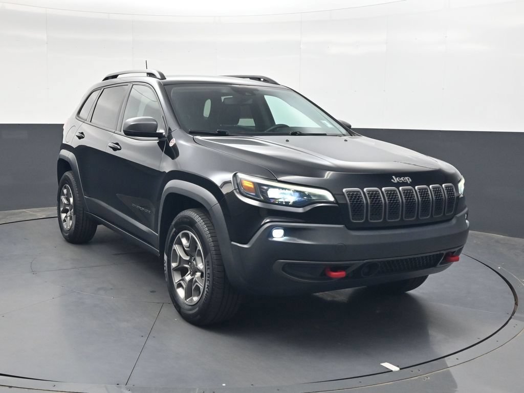 Used 2021 Jeep Cherokee Trailhawk AWD/4WD image 2