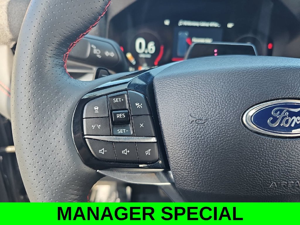 Used 2025 Ford Explorer ST w/ Sun And Sound Package AWD/4WD image 18