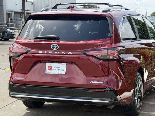 Certified 2025 Toyota Sienna Platinum AWD/4WD image 7