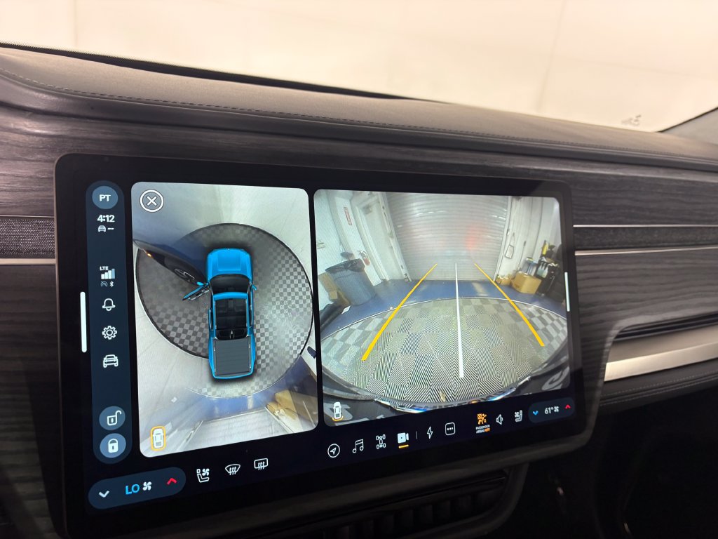 Used 2023 Rivian R1T Adventure Dual AWD/4WD image 19