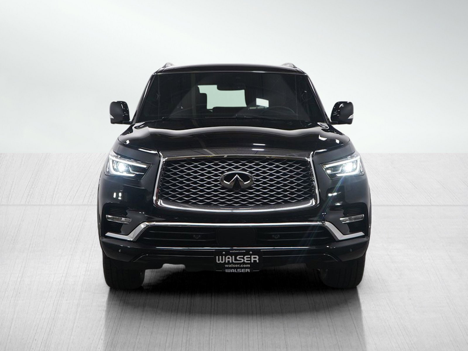 Used 2024 INFINITI QX80 Premium Select image 9