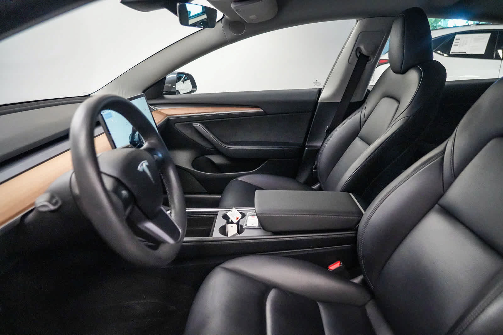 Used 2023 Tesla Model 3 Standard Range RWD image 17