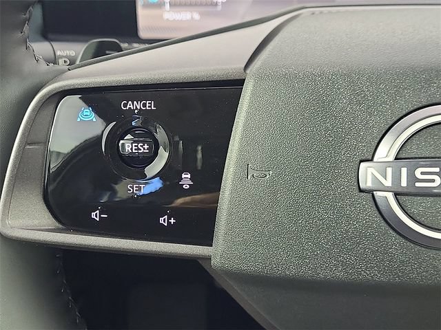 New 2026 Nissan Leaf SV+ w/ Illuminated Package FWD image 12