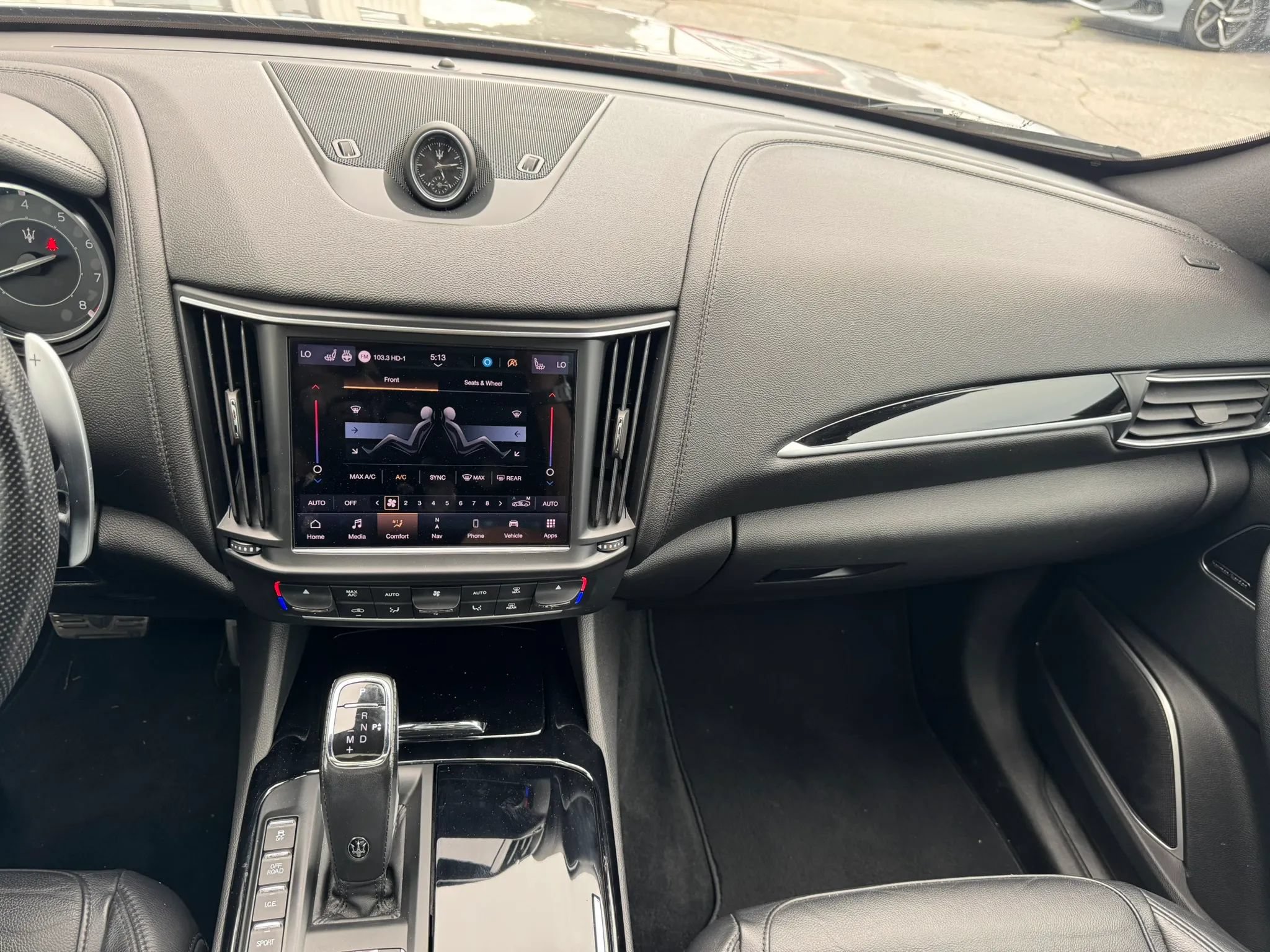 Used 2021 Maserati Levante GranSport AWD/4WD image 19