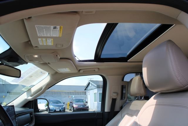 Used 2024 Ford Expedition Max Limited RWD image 35