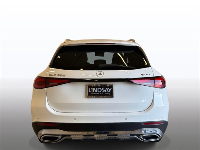 Used 2025 Mercedes-Benz GLC 300 4MATIC image 11