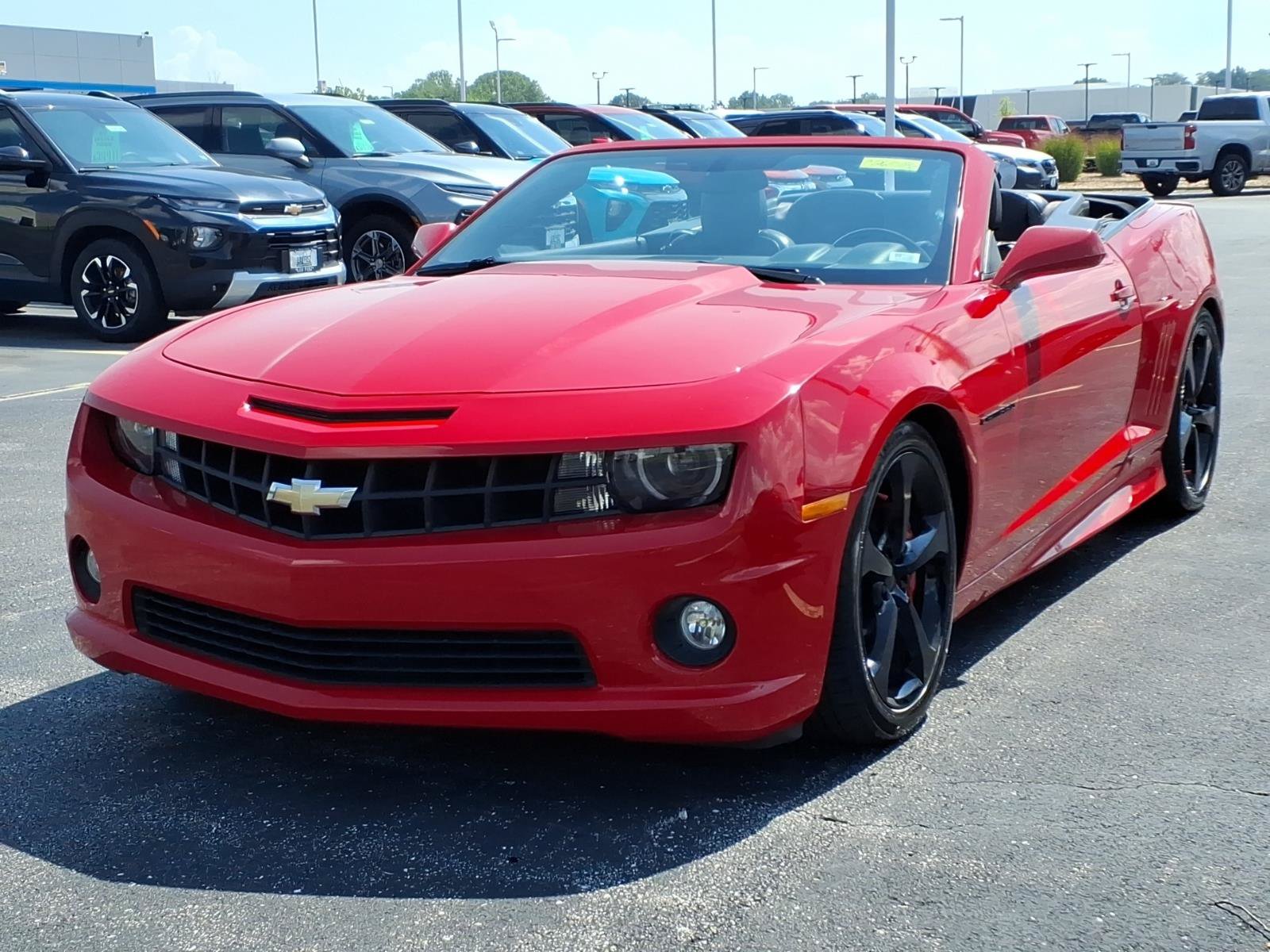 Used 2013 Chevrolet Camaro SS w/ RS Package RWD image 2