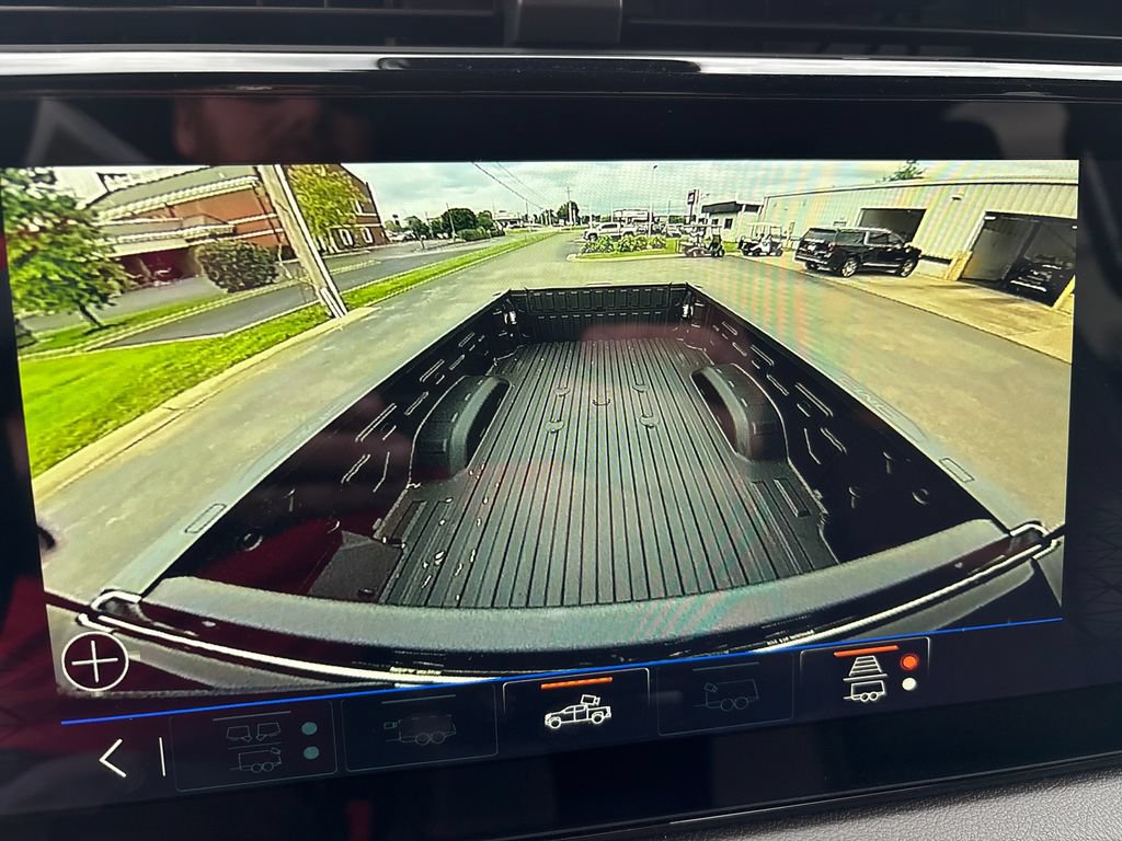 New 2026 GMC Sierra 2500 AT4 w/ AT4 Premium Plus Package AWD/4WD image 30