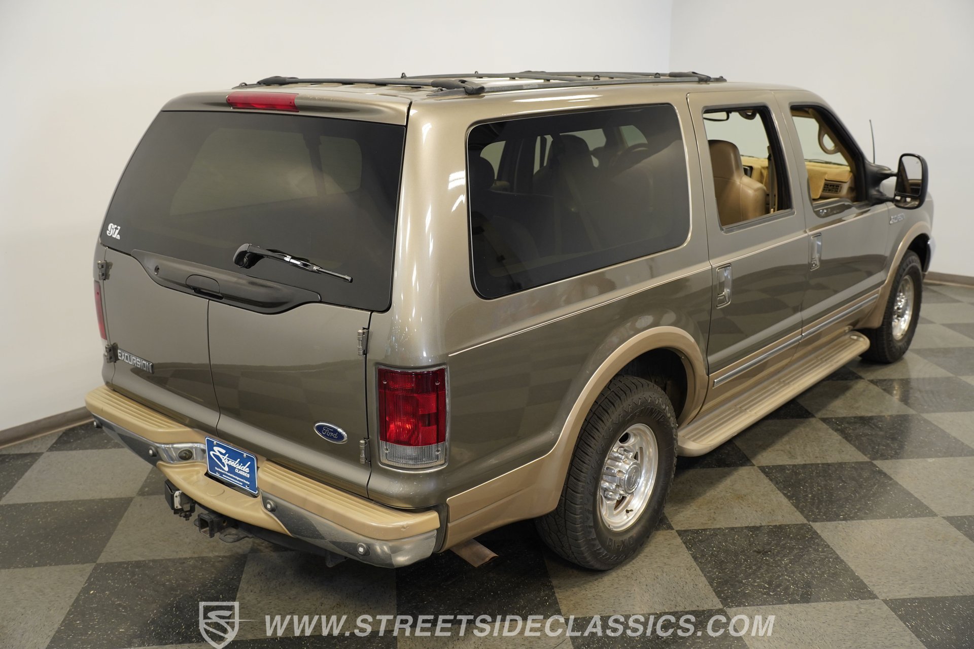 Used 2002 Ford Excursion Limited RWD image 30
