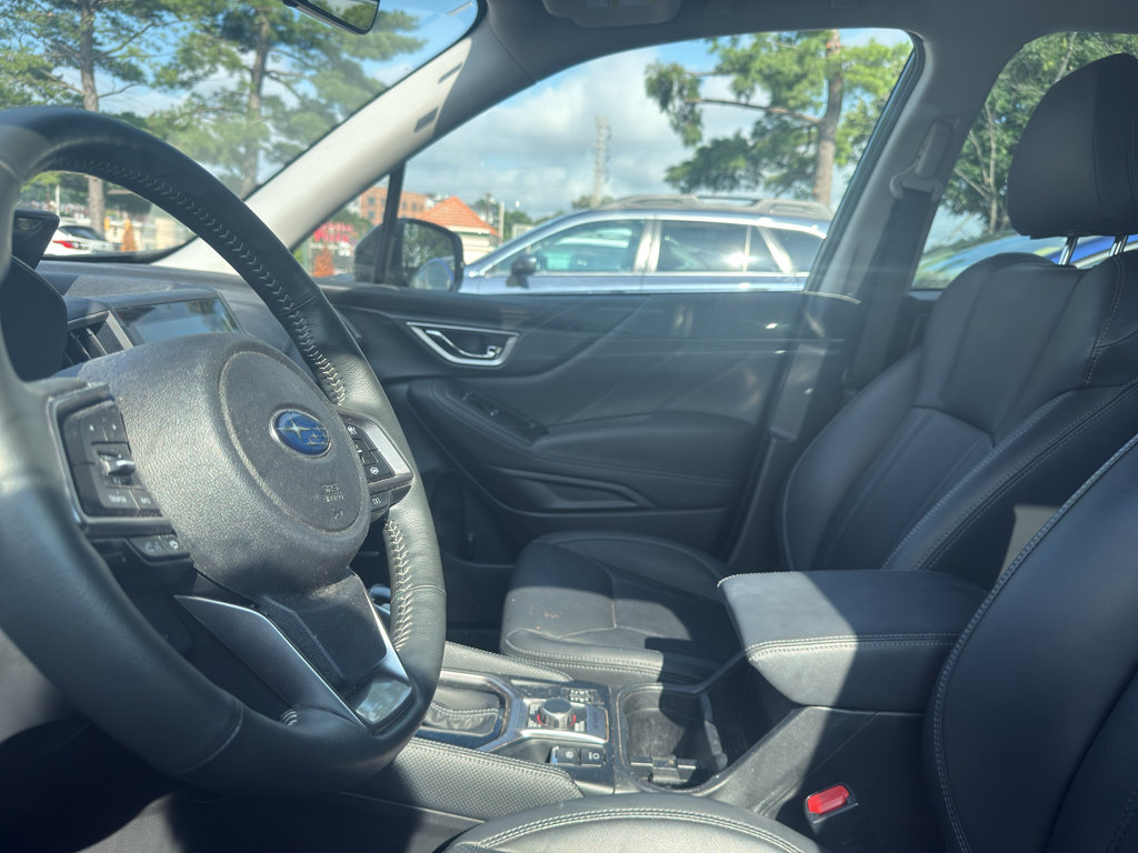 Used 2023 Subaru Forester Touring w/ Popular Package #2 AWD/4WD image 10