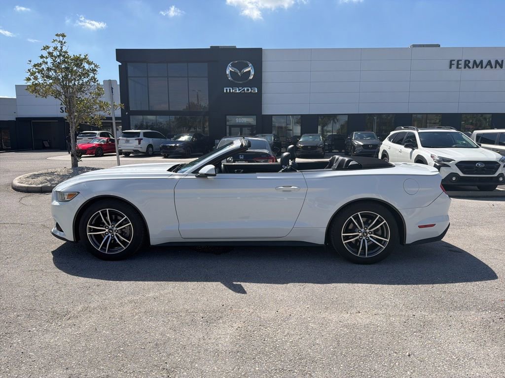 Used 2017 Ford Mustang Premium image 3
