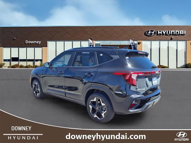 Used 2025 Kia Seltos S FWD image 4