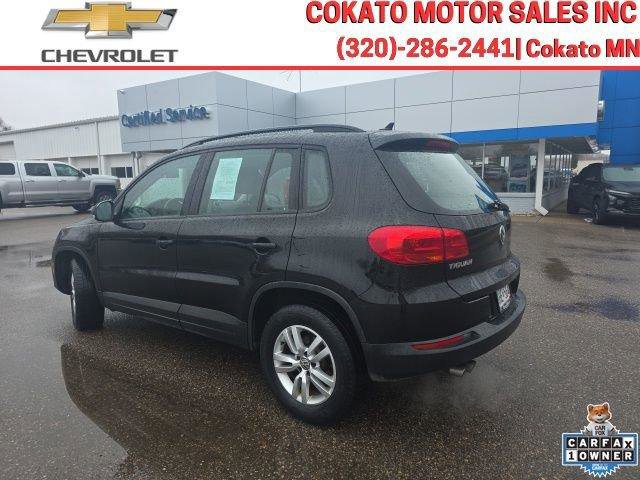 Used 2017 Volkswagen Tiguan S image 3
