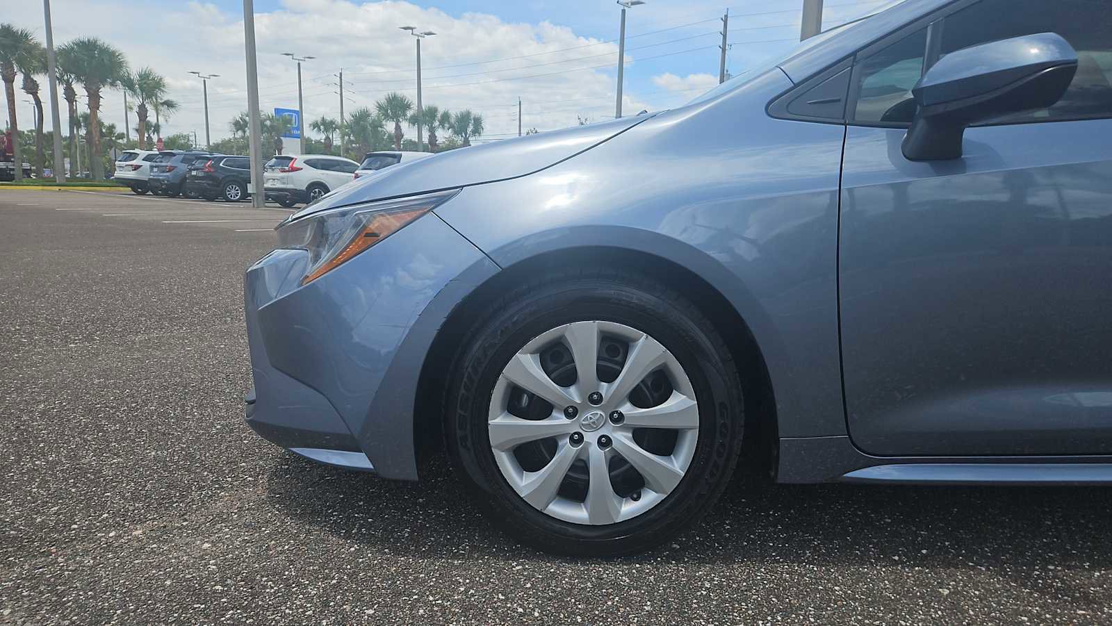 Used 2023 Toyota Corolla LE FWD image 18