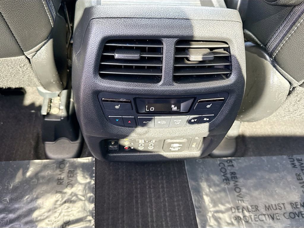 Used 2017 Honda Pilot Elite image 24