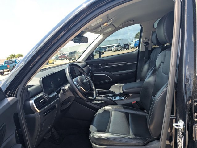 Used 2023 Kia Telluride S FWD image 13