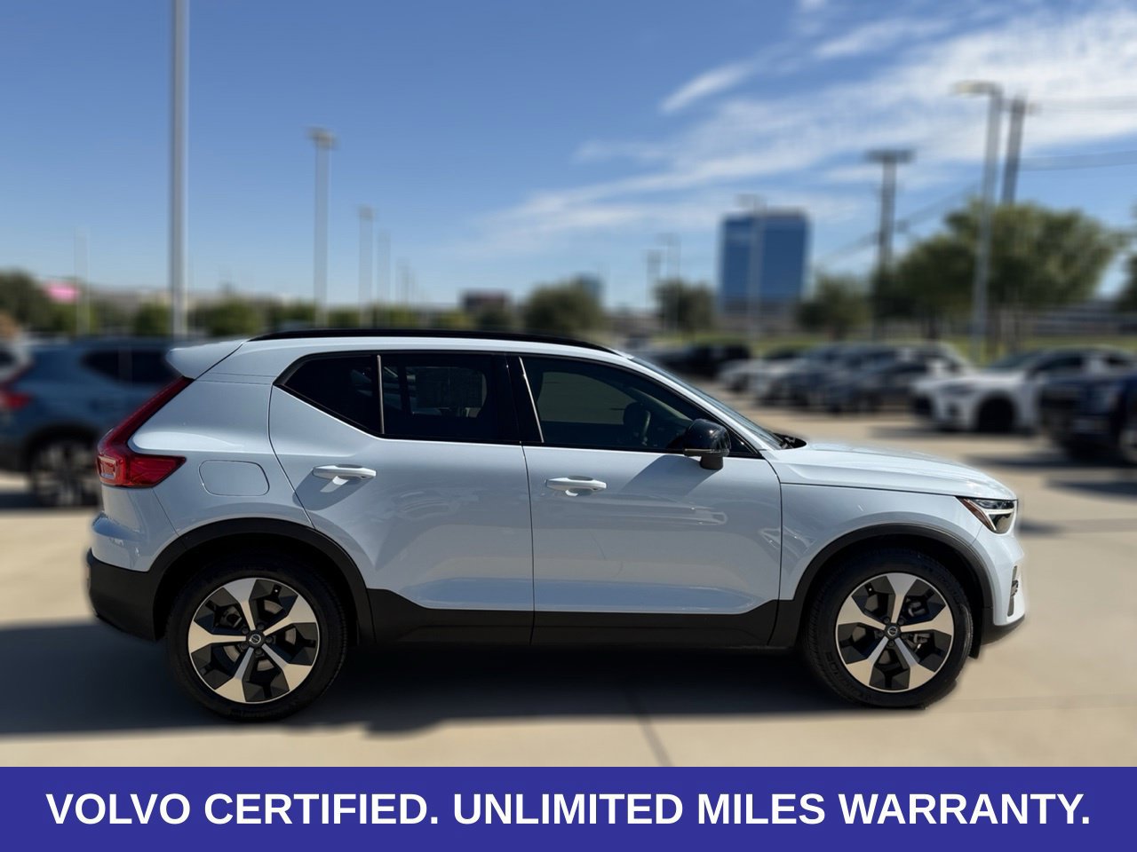 Certified 2024 Volvo XC40 B5 Core w/ Protection Package Premier AWD/4WD image 10
