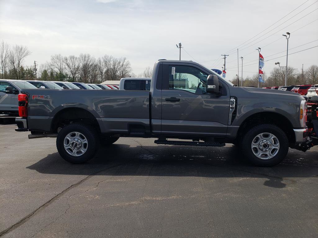 New 2026 Ford F350 XLT w/ 360-Degree Camera Package AWD/4WD image 4