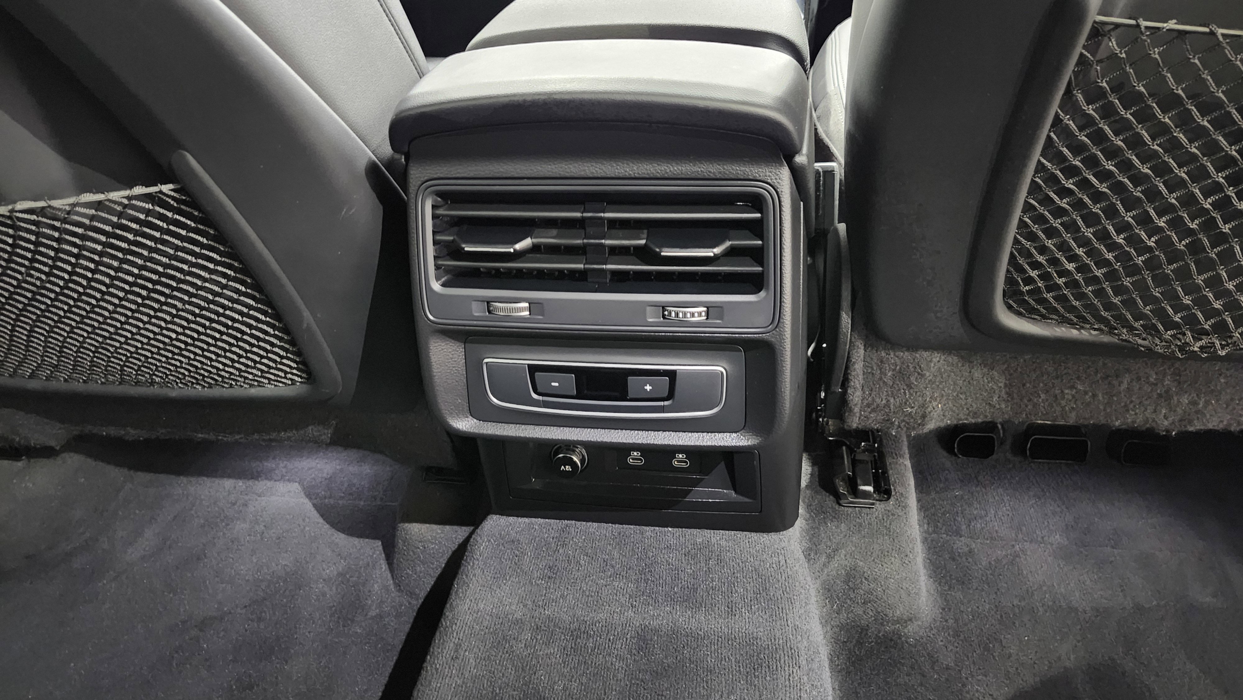 Used 2022 Audi Q7 Premium Plus w/ Premium Plus Package image 22