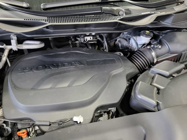 Certified 2024 Honda Odyssey Sport image 34