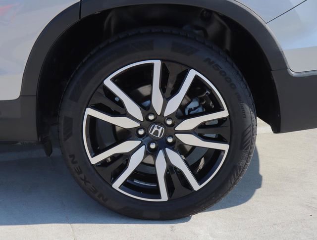 Used 2019 Honda Pilot Elite image 9