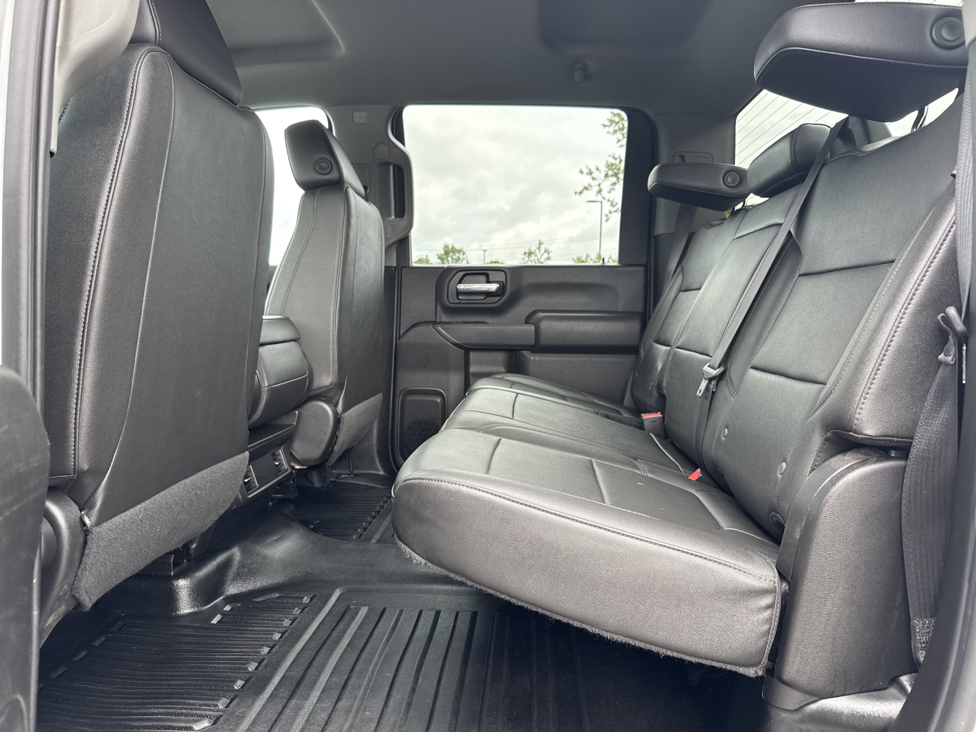 Used 2022 GMC Sierra 3500 Pro w/ Convenience Package RWD image 27