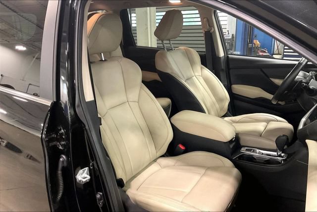 Used 2023 Subaru Ascent Limited AWD/4WD image 7
