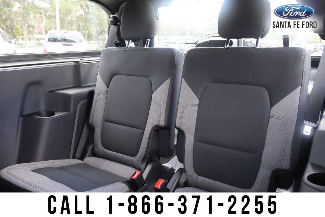 New 2026 Ford Bronco 2-Door w/ Sasquatch Package AWD/4WD image 13