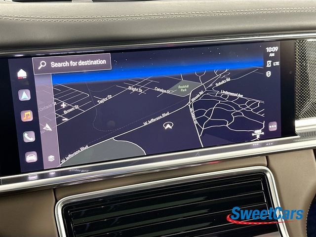 Used 2022 Porsche Panamera GTS image 26