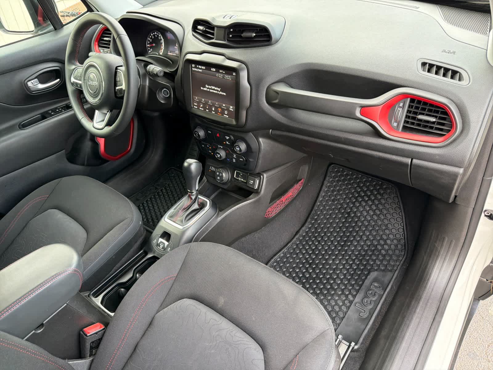 Used 2023 Jeep Renegade Trailhawk AWD/4WD image 16