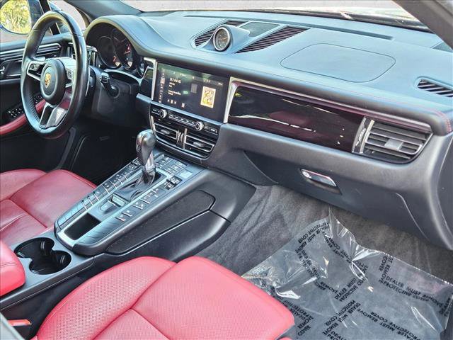 Used 2019 Porsche Macan image 22