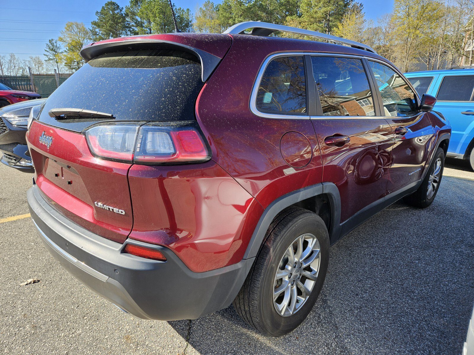 Used 2020 Jeep Cherokee Limited image 10