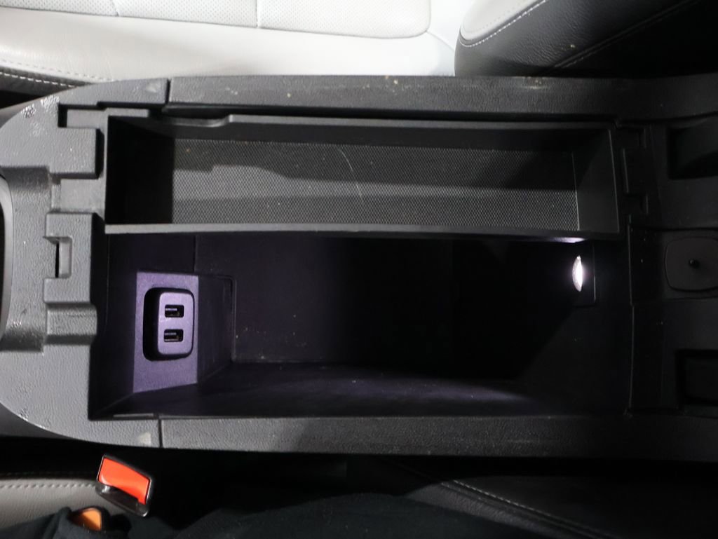 Used 2019 Chevrolet Equinox Premier image 36