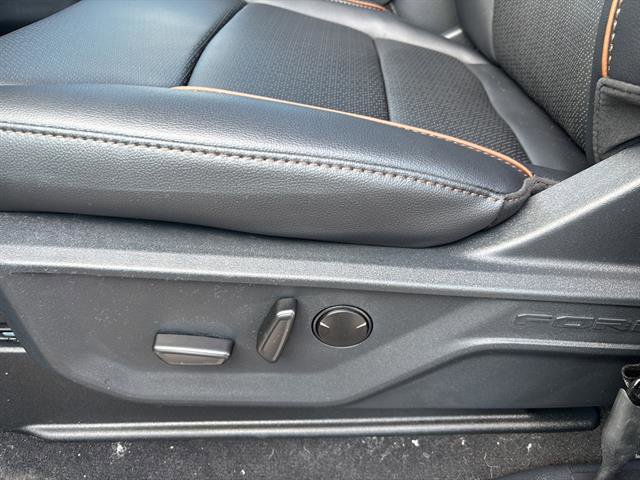 New 2026 Ford F250 Lariat w/ Black Appearance Package image 11