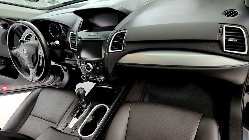 Used 2018 Acura RDX w/ Advance Package AWD/4WD image 15