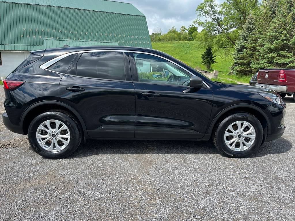 Used 2024 Ford Escape Active image 4