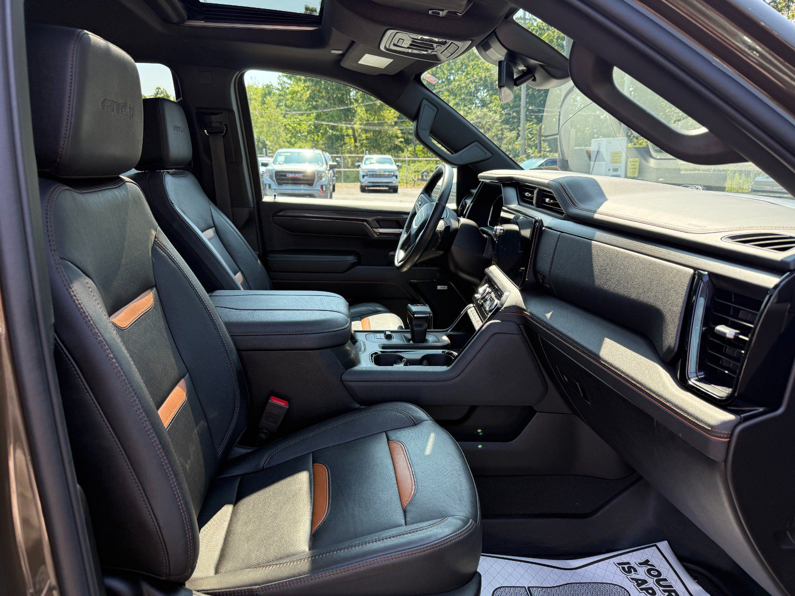Certified 2024 GMC Sierra 1500 AT4 w/ AT4 Preferred Package AWD/4WD image 23
