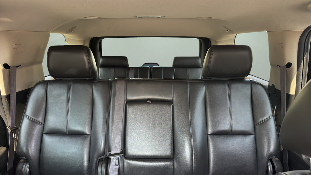 Used 2014 Chevrolet Tahoe LT w/ Texas Edition RWD image 15