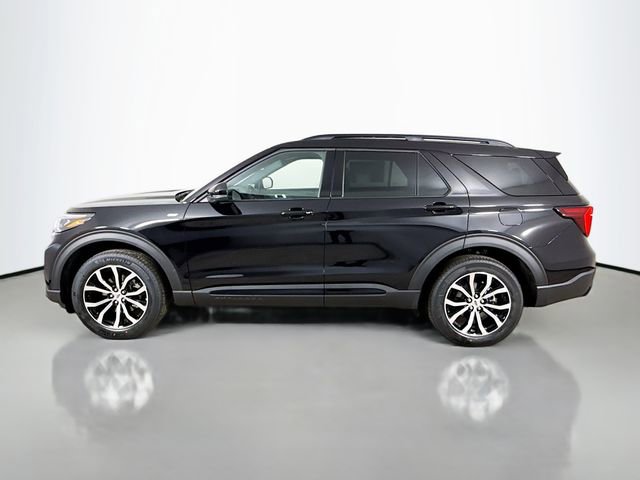 New 2026 Ford Explorer ST-Line image 4