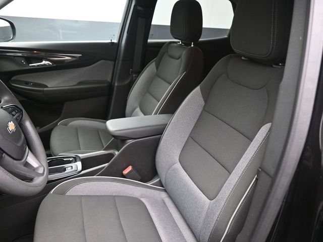 Used 2025 Chevrolet TrailBlazer LT FWD image 19